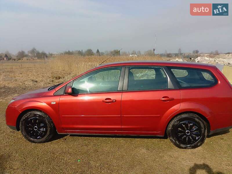 Универсал Ford Focus 2007 в Шацке