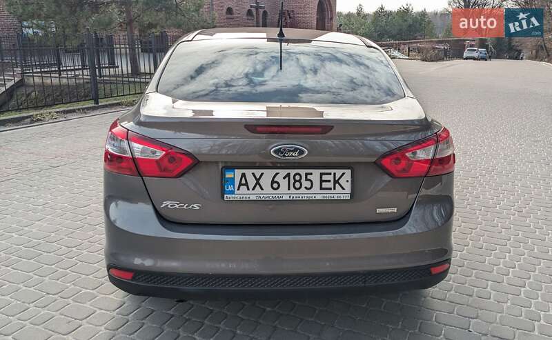 Седан Ford Focus 2013 в Львове