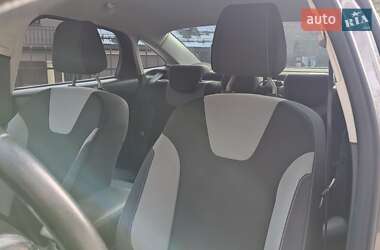 Седан Ford Focus 2013 в 