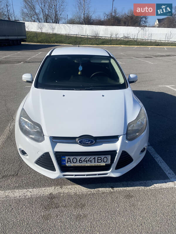 Хэтчбек Ford Focus 2013 в Ужгороде фото 4 Хэтчбек Ford Focus 2013 в Ужгороде