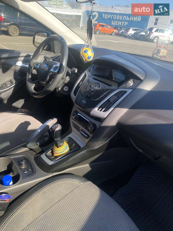 Хэтчбек Ford Focus 2013 в Ужгороде фото 19 Хэтчбек Ford Focus 2013 в Ужгороде