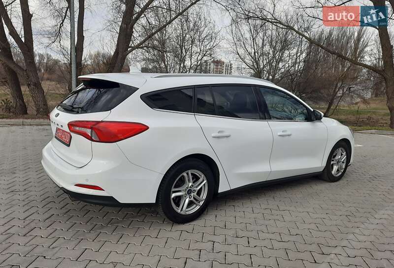 Универсал Ford Focus 2019 в Хмельницком