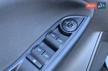 Седан Ford Focus 2015 в 