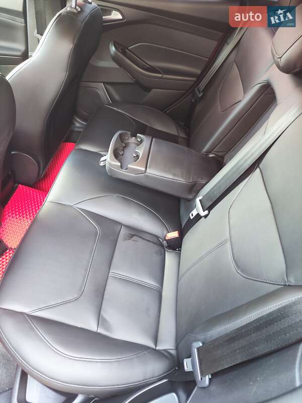 Хэтчбек Ford Focus 2018 в Киеве