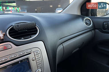 Универсал Ford Focus 2009 в 