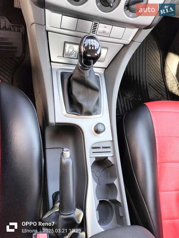 Хэтчбек Ford Focus 2011 в Шполе