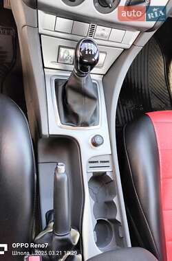 Хэтчбек Ford Focus 2011 в 