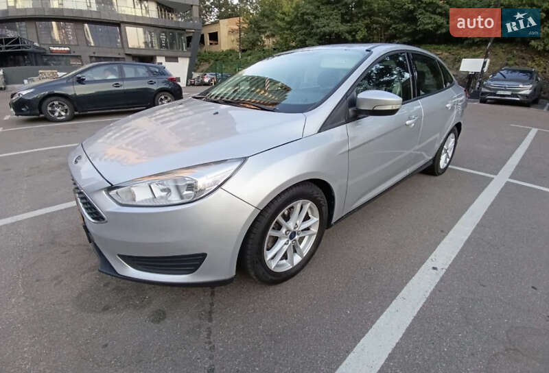 Ford Focus 2015
