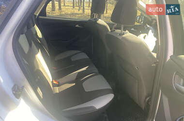 Седан Ford Focus 2012 в 