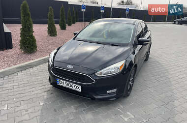 Седан Ford Focus 2015 в 
