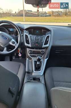 Универсал Ford Focus 2014 в 
