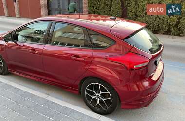 Хэтчбек Ford Focus 2014 в 