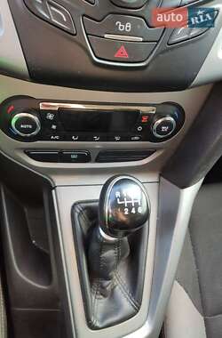 Универсал Ford Focus 2013 в 