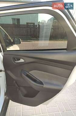 Универсал Ford Focus 2013 в 