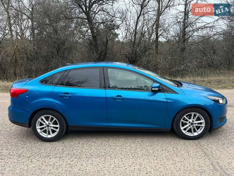 Седан Ford Focus 2016 в Вознесенске