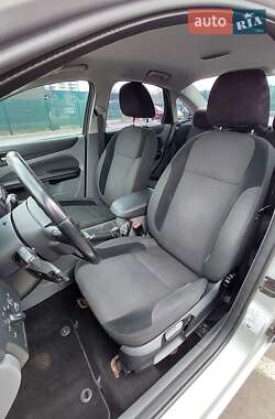 Седан Ford Focus 2008 в 