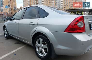 Седан Ford Focus 2008 в 
