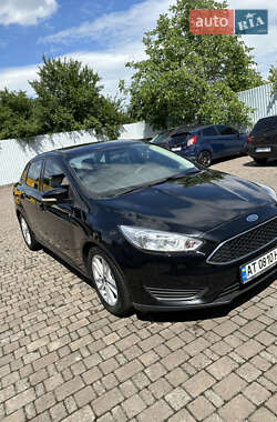 Седан Ford Focus 2016 в 