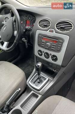 Седан Ford Focus 2007 в 