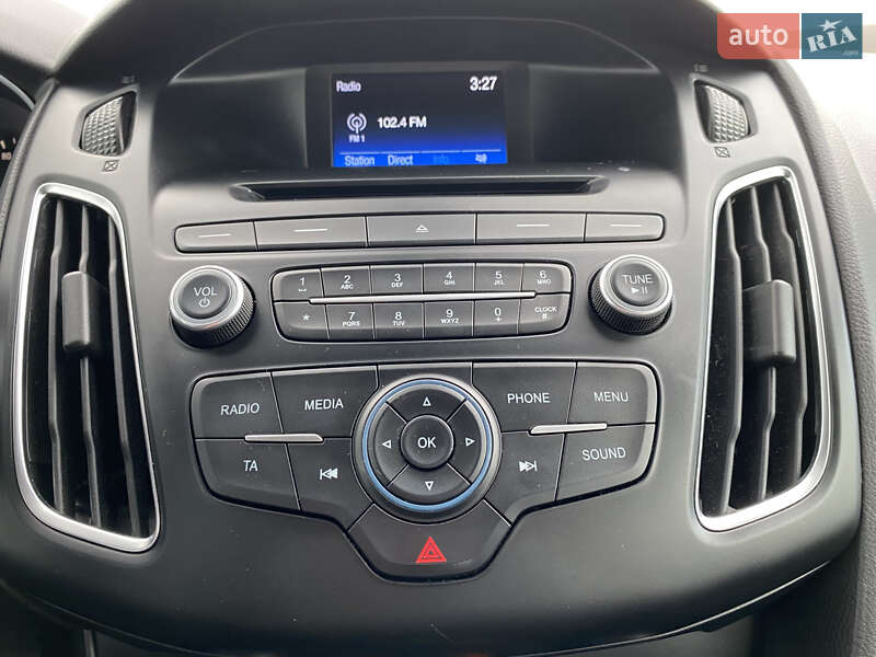 Хэтчбек Ford Focus 2016 в Черновцах