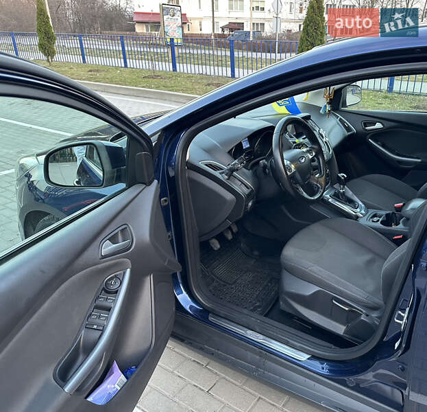 Универсал Ford Focus 2011 в Староконстантинове