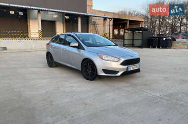Хэтчбек Ford Focus 2015 в 