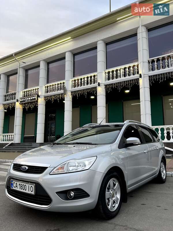 Универсал Ford Focus 2010 в 