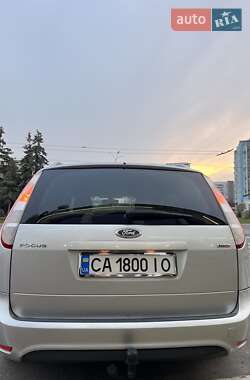 Универсал Ford Focus 2010 в 