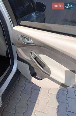 Хэтчбек Ford Focus 2015 в 