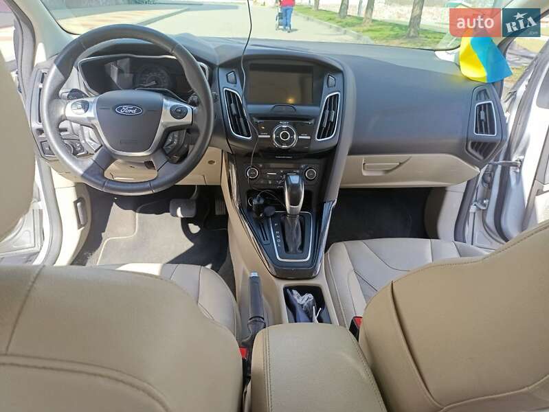 Хэтчбек Ford Focus 2015 в Звягеле