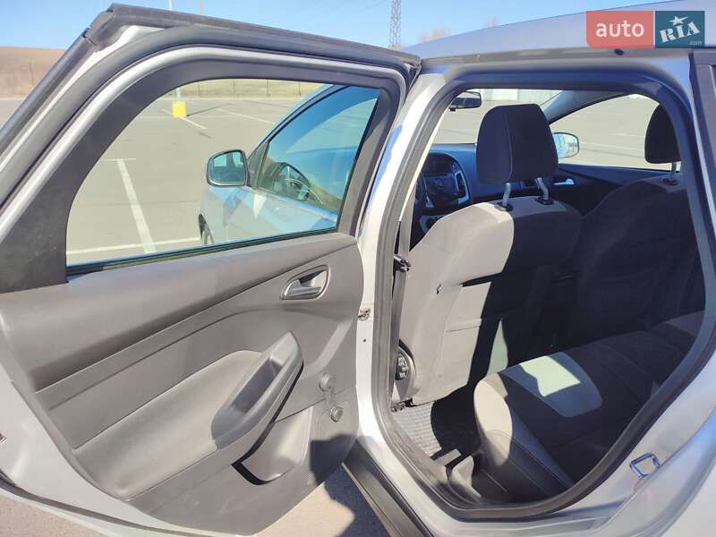 Универсал Ford Focus 2011 в Ровно