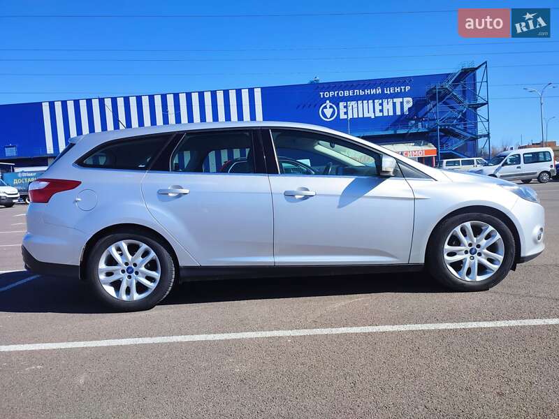 Универсал Ford Focus 2011 в Ровно