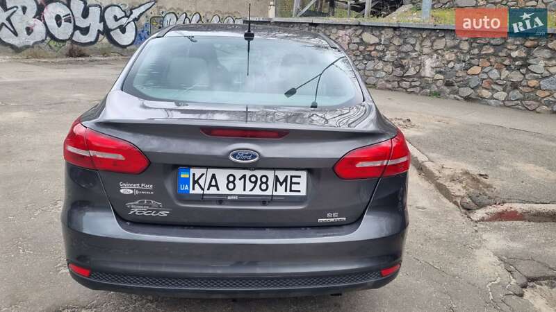 Седан Ford Focus 2015 в Киеве фото 3 Седан Ford Focus 2015 в Киеве