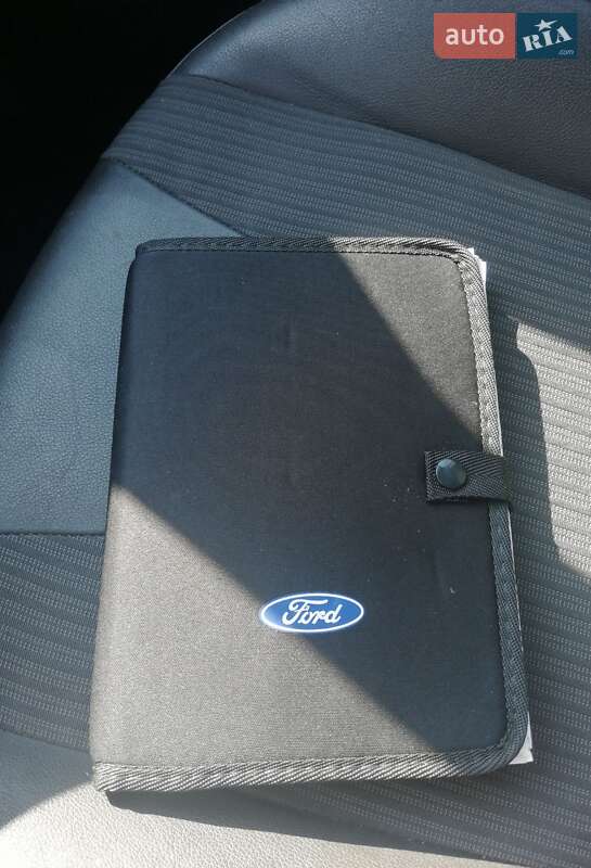 Хэтчбек Ford Focus 2011 в Николаеве фото 9 Хэтчбек Ford Focus 2011 в Николаеве