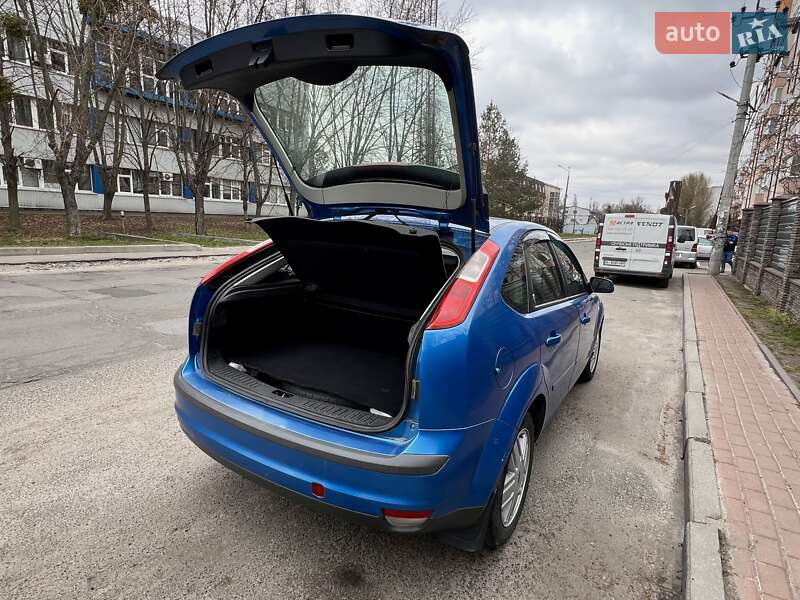 Хэтчбек Ford Focus 2006 в Киеве фото 11 Хэтчбек Ford Focus 2006 в Киеве
