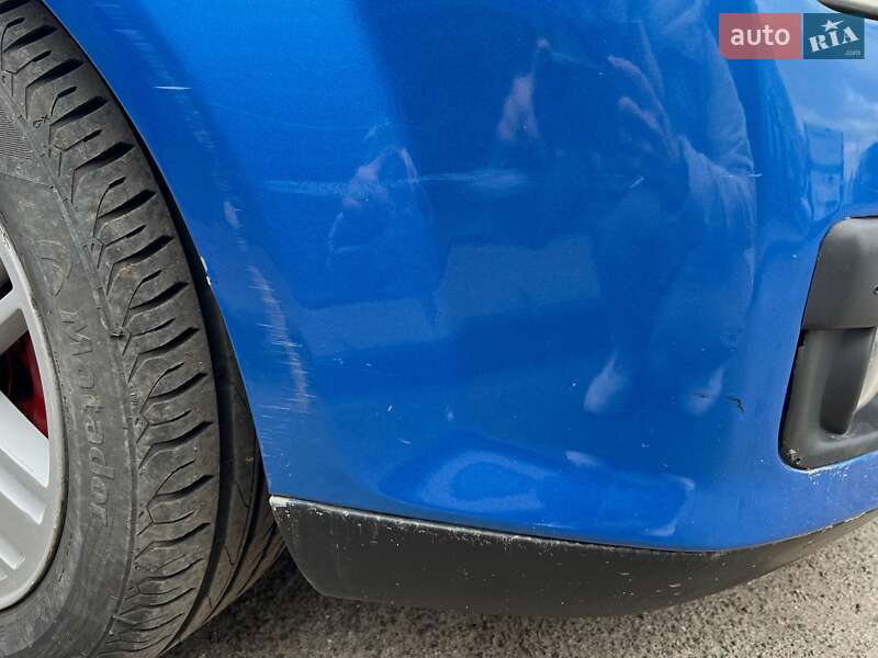 Хэтчбек Ford Focus 2006 в Киеве фото 36 Хэтчбек Ford Focus 2006 в Киеве