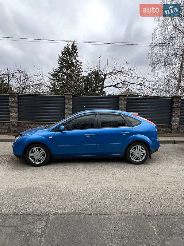 Хэтчбек Ford Focus 2006 в Киеве фото 44 Хэтчбек Ford Focus 2006 в Киеве