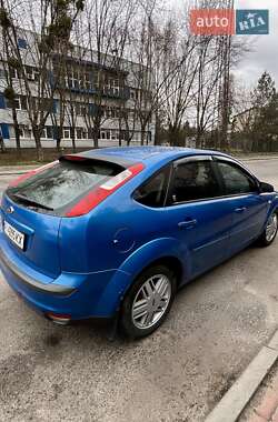 Хэтчбек Ford Focus 2006 в 