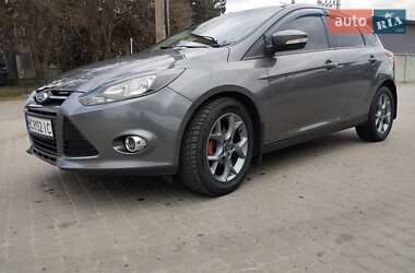 Хэтчбек Ford Focus 2013 в 