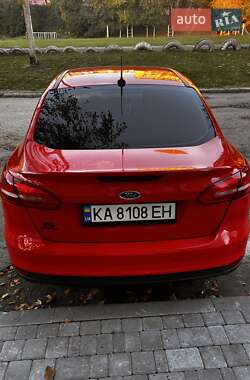 Седан Ford Focus 2016 в 