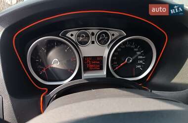 Универсал Ford Focus 2010 в 