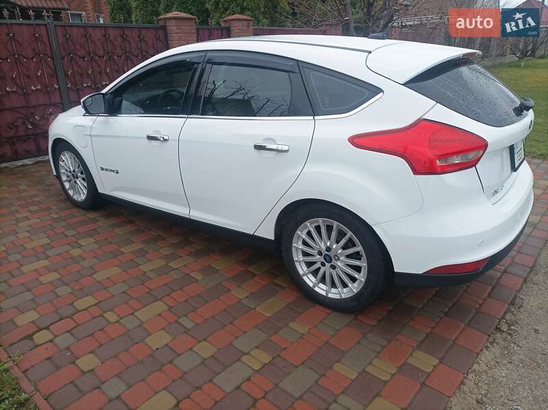 Хэтчбек Ford Focus 2018 в Кагарлыке фото 2 Хэтчбек Ford Focus 2018 в Кагарлыке