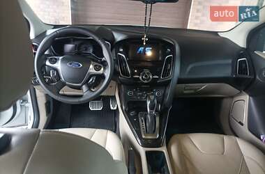 Хэтчбек Ford Focus 2018 в 