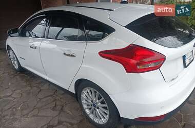 Хэтчбек Ford Focus 2018 в 