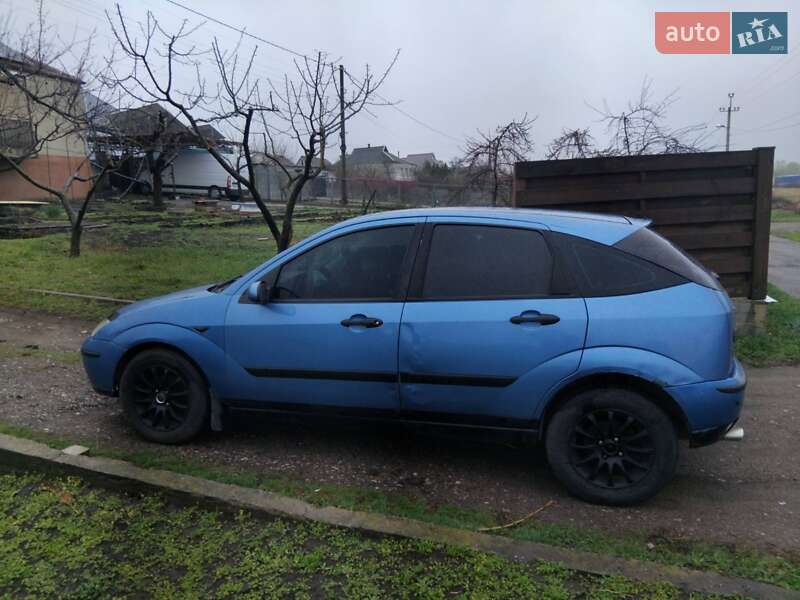 Хэтчбек Ford Focus 2003 в Обуховке фото 2 Хэтчбек Ford Focus 2003 в Обуховке