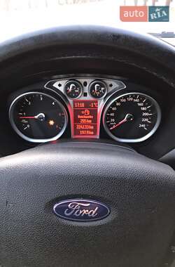 Универсал Ford Focus 2010 в 