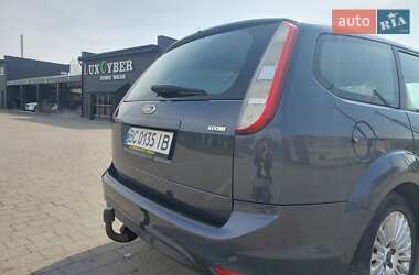 Универсал Ford Focus 2010 в 