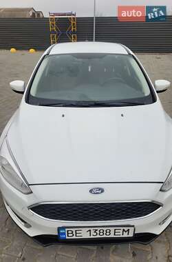 Хэтчбек Ford Focus 2016 в Николаеве