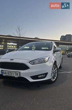Хэтчбек Ford Focus 2017 в 