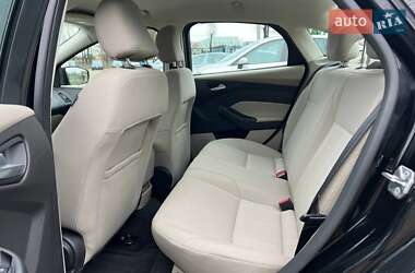 Седан Ford Focus 2016 в 